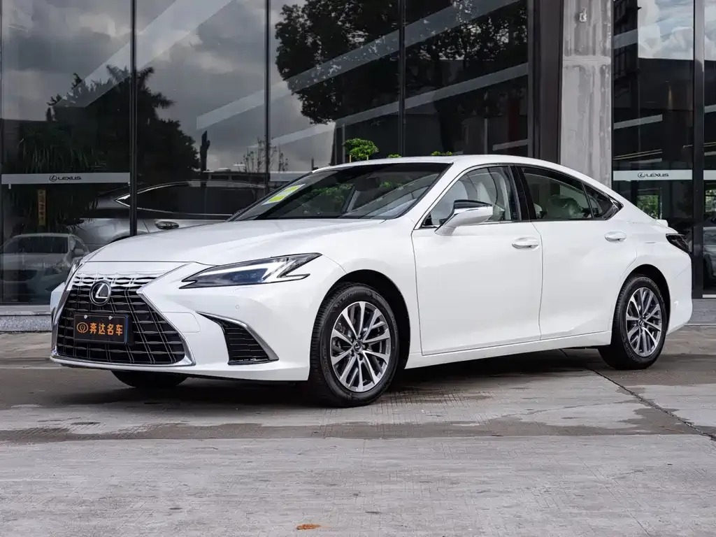 Lexus ES 2025 из CN, фото 1