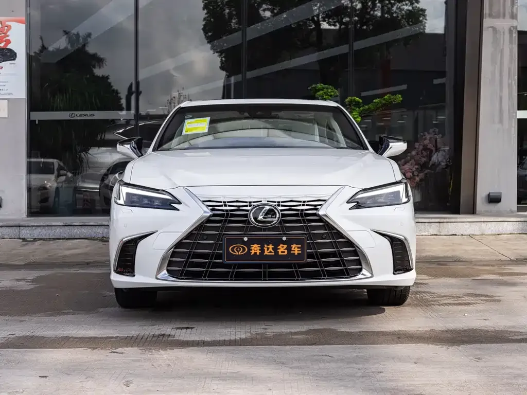 Lexus ES 2025 из CN, фото 4
