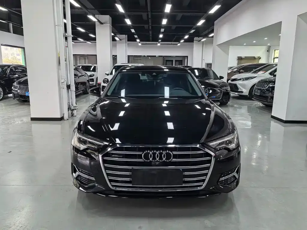 Audi A6L 2023 из CN, фото 7