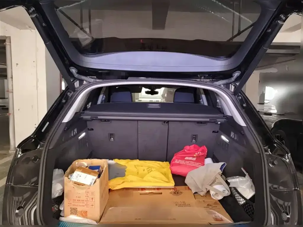 Audi Q5L 2021 из CN, фото 7
