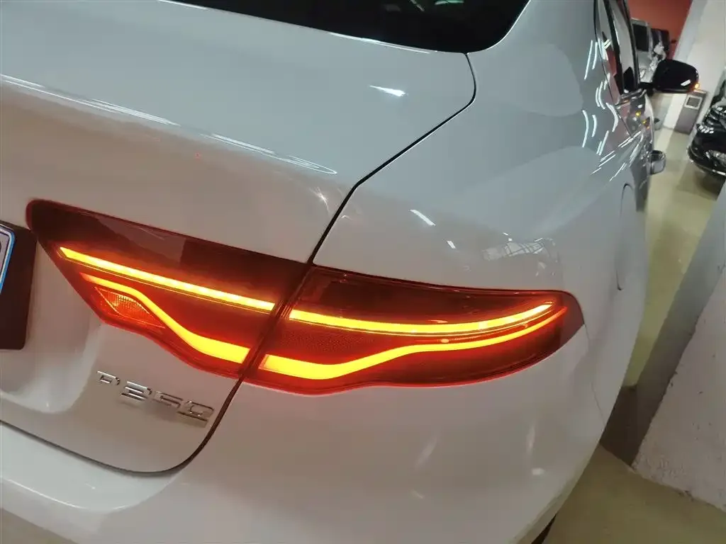 Jaguar XEL 2021 из CN, фото 7