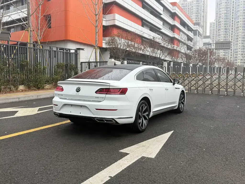 Volkswagen CC 2021 из CN, фото 4