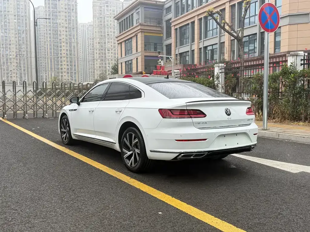 Volkswagen CC 2021 из CN, фото 9