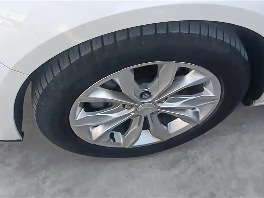 Chevrolet Malibu XL 2022 из CN, фото 3