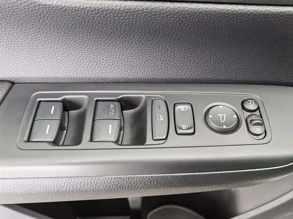Honda CR-V 2023 из CN, фото 7
