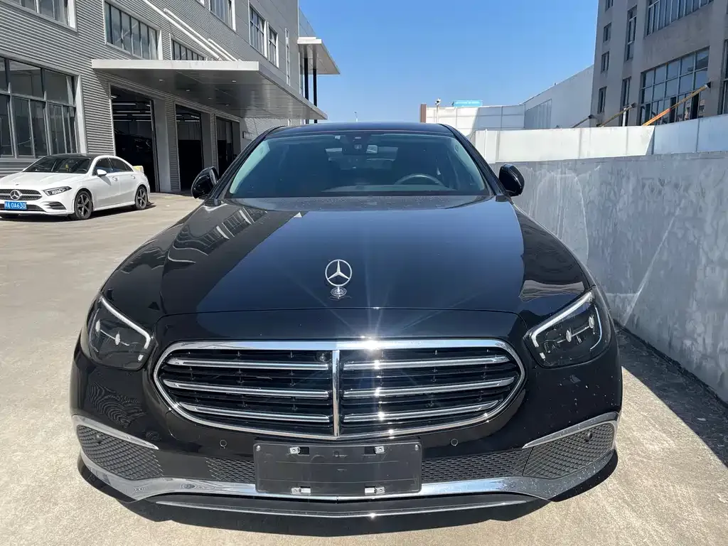 Mercedes-Benz E-Class 2023 из CN, фото 7