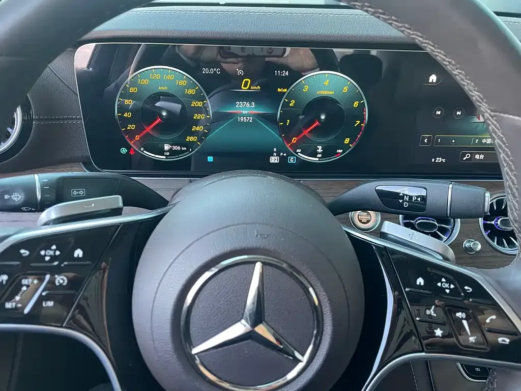 Mercedes-Benz E-Class 2023 из CN, фото 3