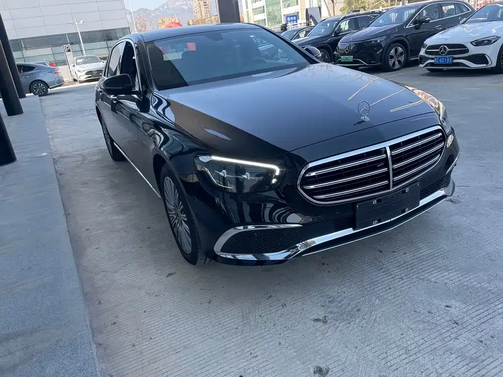 Mercedes-Benz E-Class 2023 из CN, фото 4