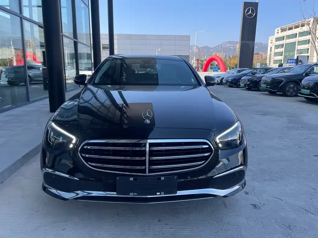 Mercedes-Benz E-Class 2023 из CN, фото 2