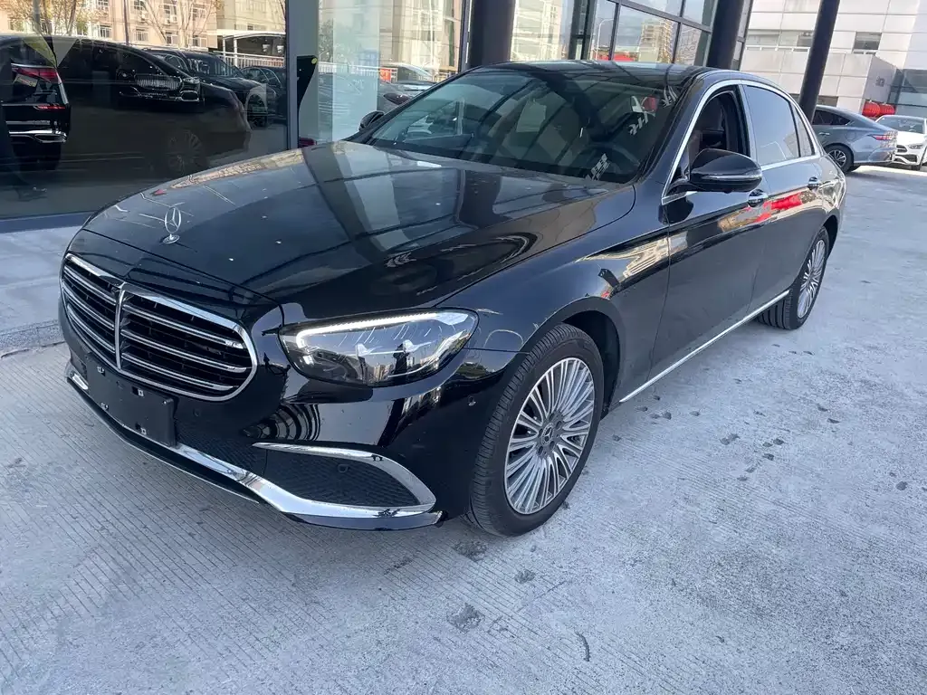 Mercedes-Benz E-Class 2023 из CN, фото 5