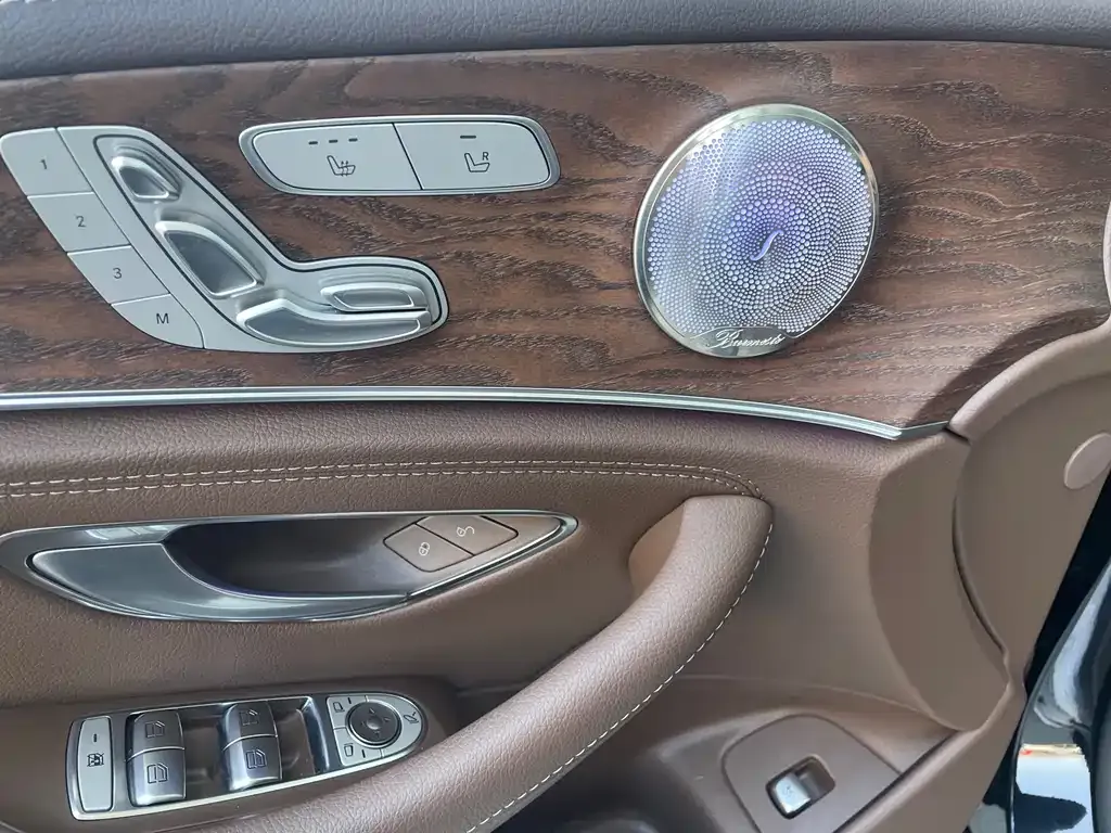 Mercedes-Benz E-Class 2023 из CN, фото 9