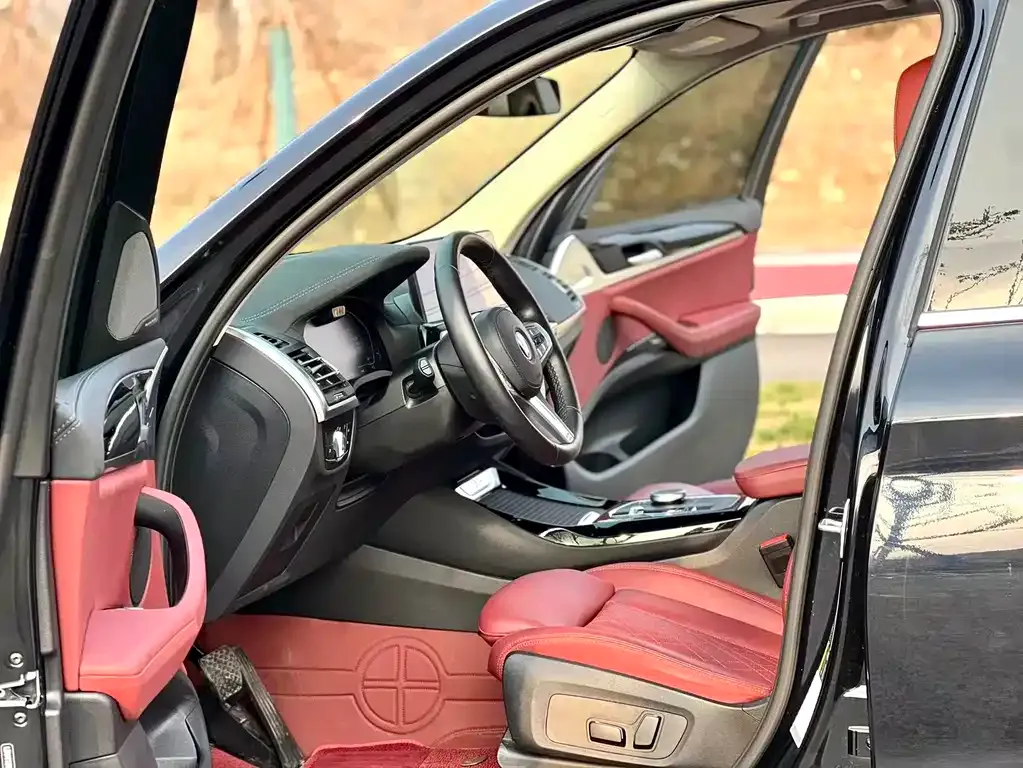 BMW iX3 2025 из CN, фото 3