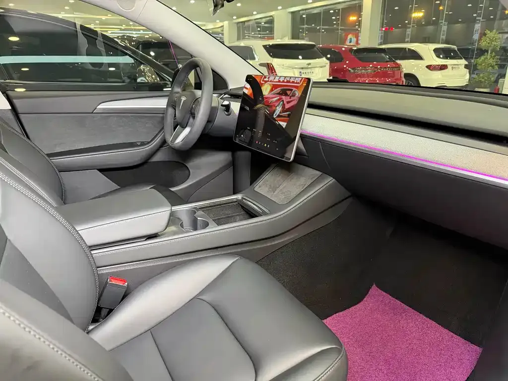 Tesla Model Y 2024 из CN, фото 8