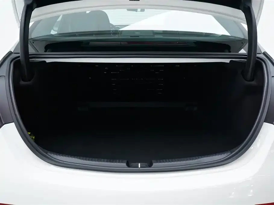Mercedes-Benz C-Class 2024 из CN, фото 7