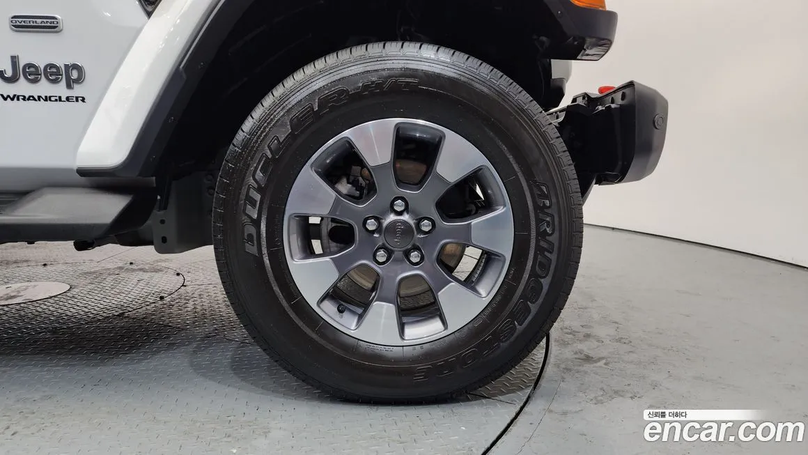 Jeep Wrangler 2023 из KR, фото 2