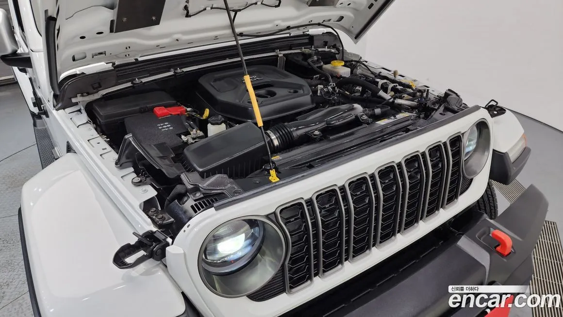 Jeep Wrangler 2023 из KR, фото 9