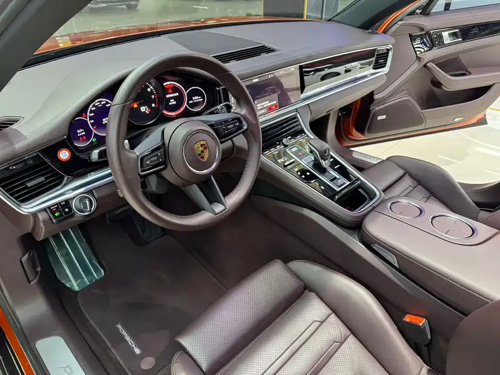 Porsche Panamera 2021 из CN, фото 9