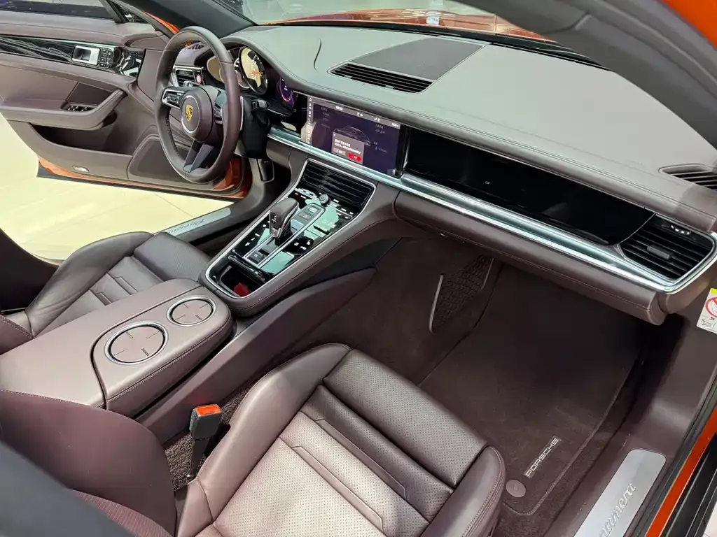 Porsche Panamera 2021 из CN, фото 2