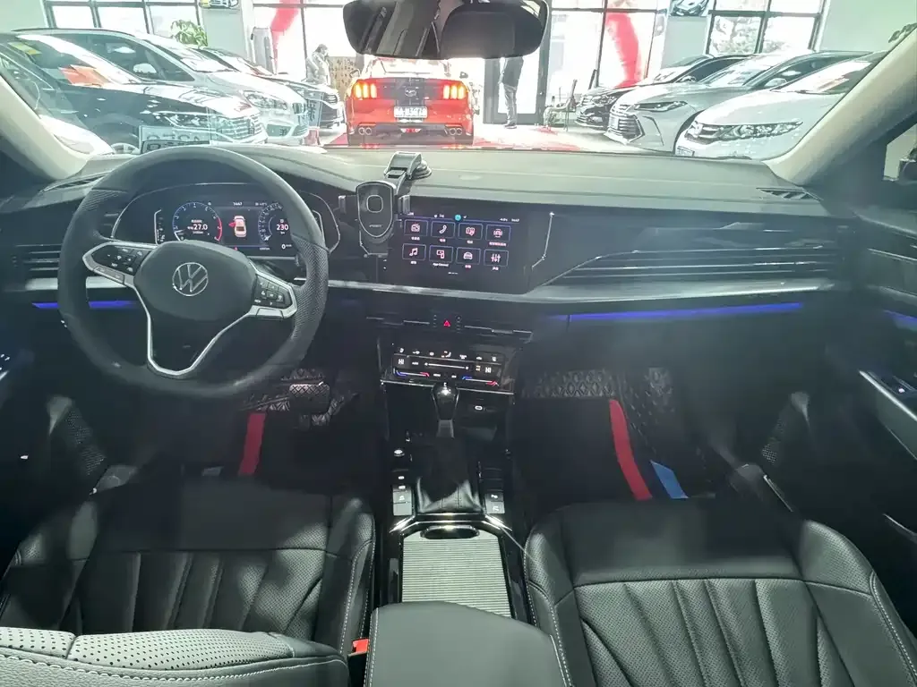 Volkswagen Passat 2025 из CN, фото 4