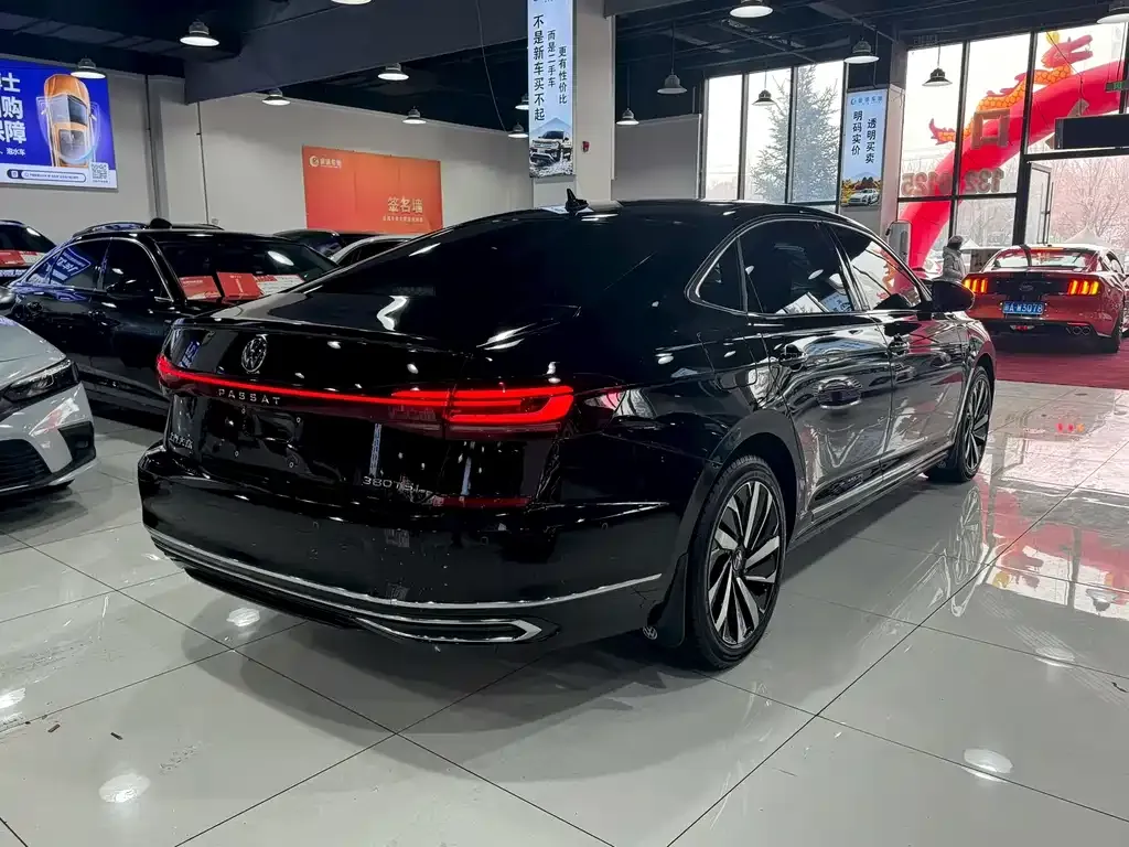 Volkswagen Passat 2025 из CN, фото 5