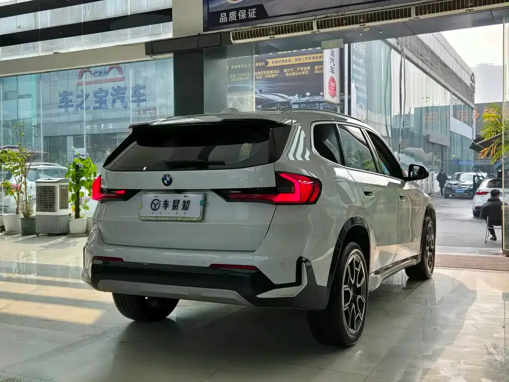 BMW X1 2024 из CN, фото 8