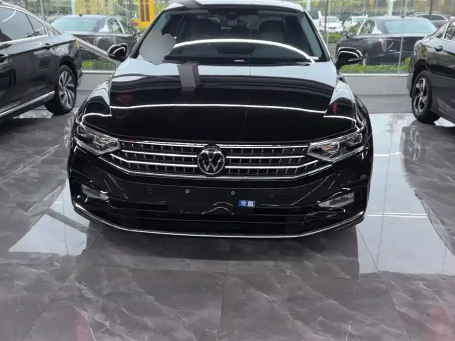 Volkswagen Magotan 2023 из CN, фото 4