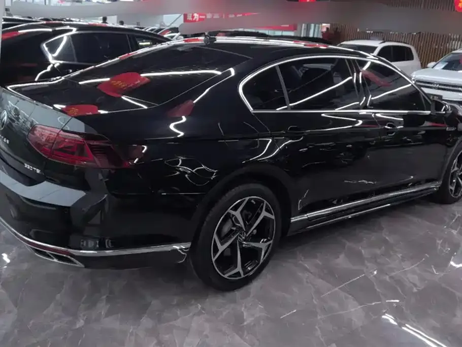 Volkswagen Magotan 2023 из CN, фото 5