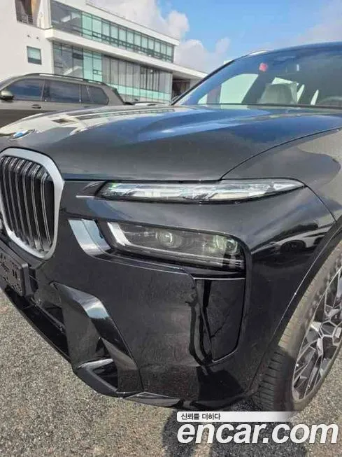 BMW X7 — фото 7