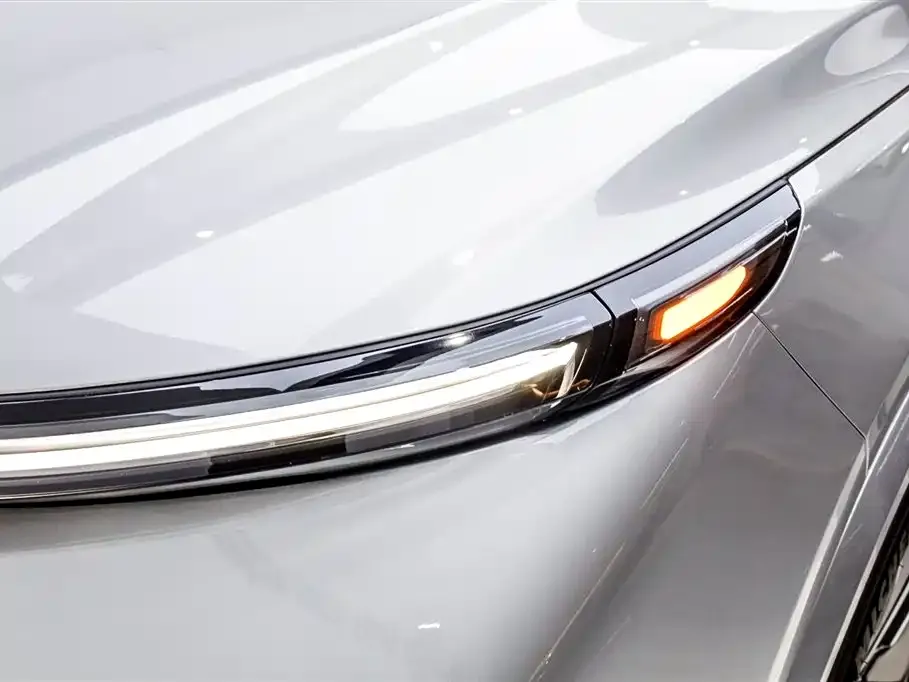 Li Auto L8 2024 из CN, фото 8