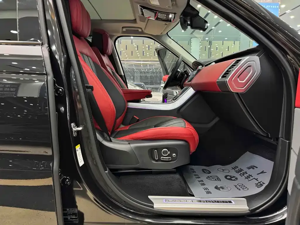 Land Rover Sport 2021 из CN, фото 3