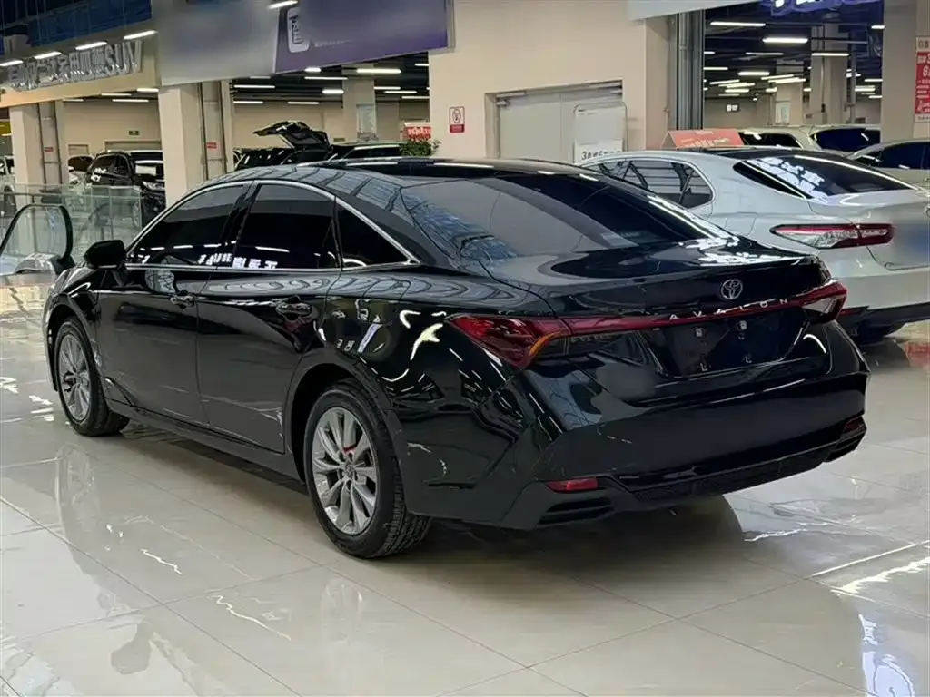 Toyota Avalon 2024 из CN, фото 9