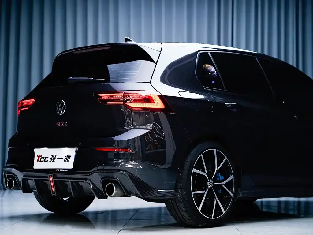 Volkswagen Golf GTI 2022 из CN, фото 3