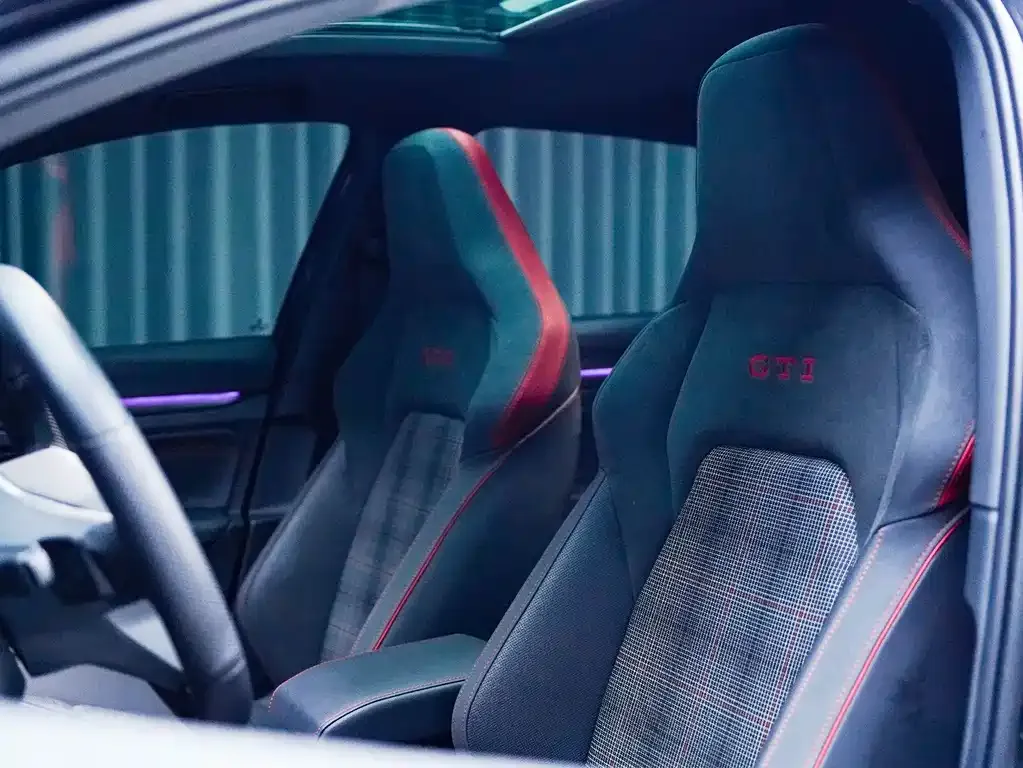Volkswagen Golf GTI 2022 из CN, фото 10