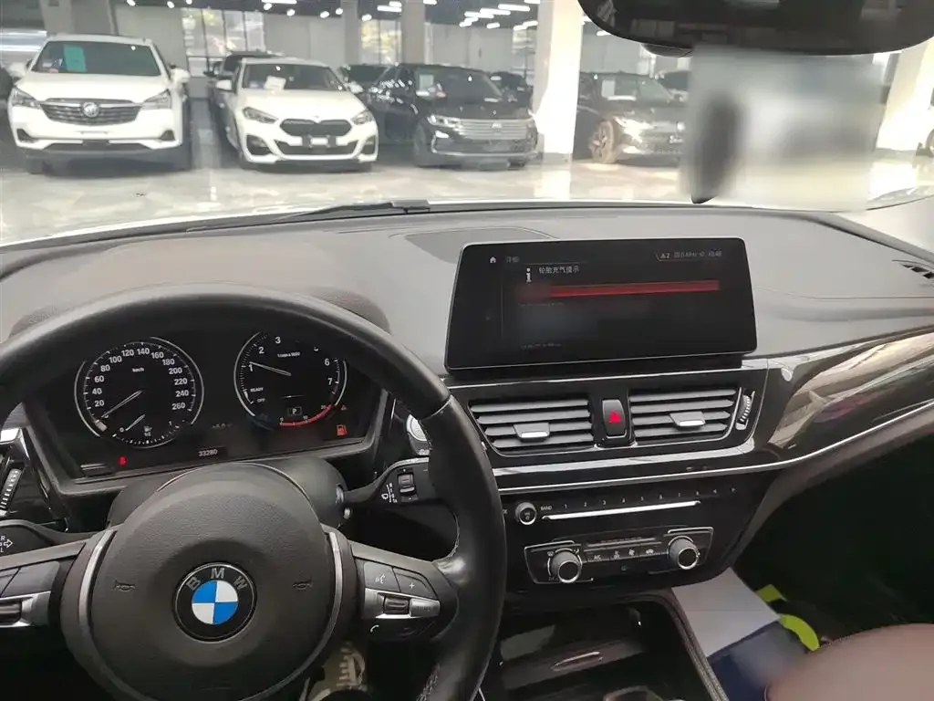 BMW 1 Series 2022 из CN, фото 8
