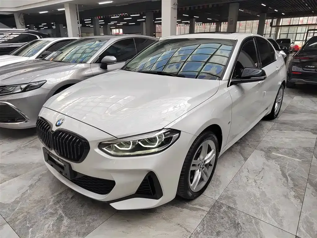 BMW 1 Series 2022 из CN, фото 6