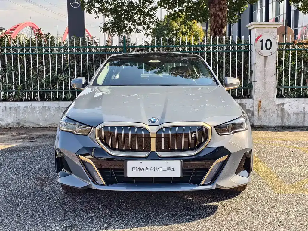 BMW i5 2025 из CN, фото 10