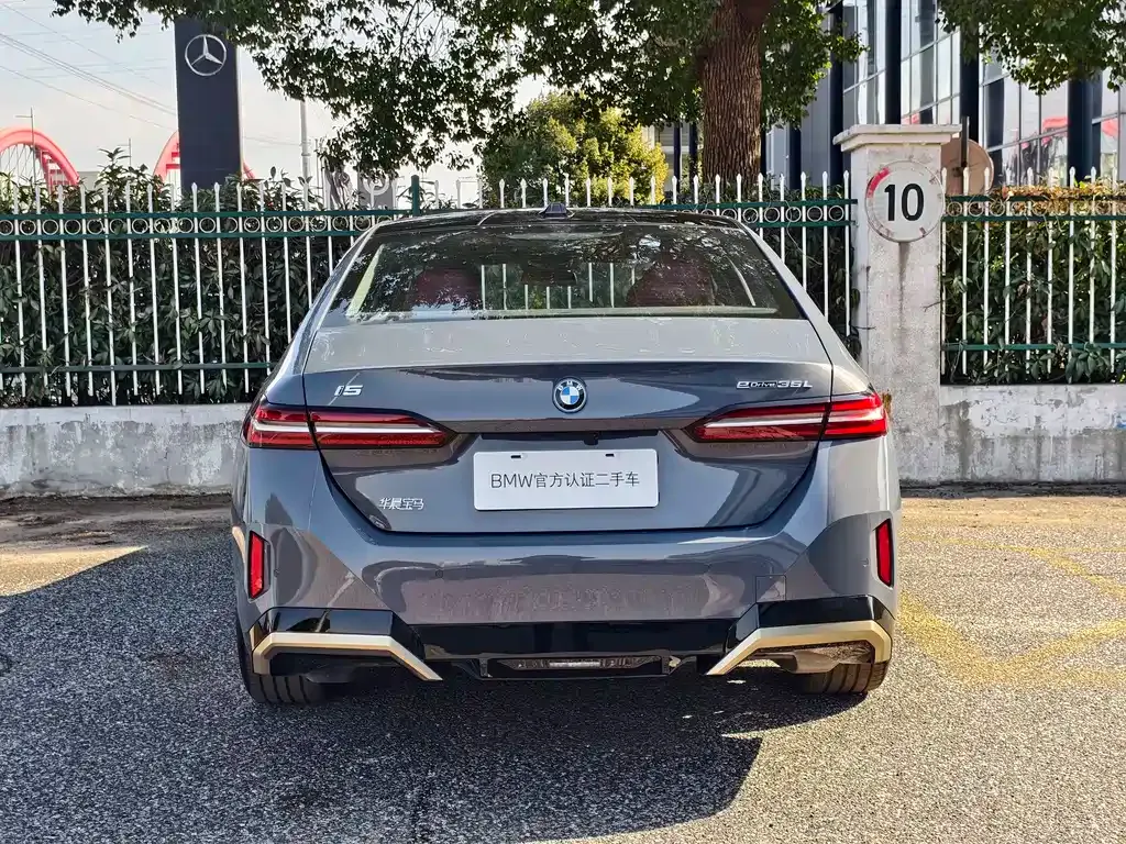 BMW i5 2025 из CN, фото 4