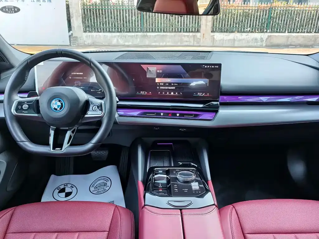 BMW i5 2025 из CN, фото 8