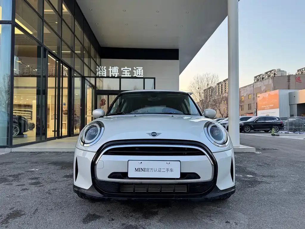 MINI Cooper (3-door) 2023 из CN, фото 10