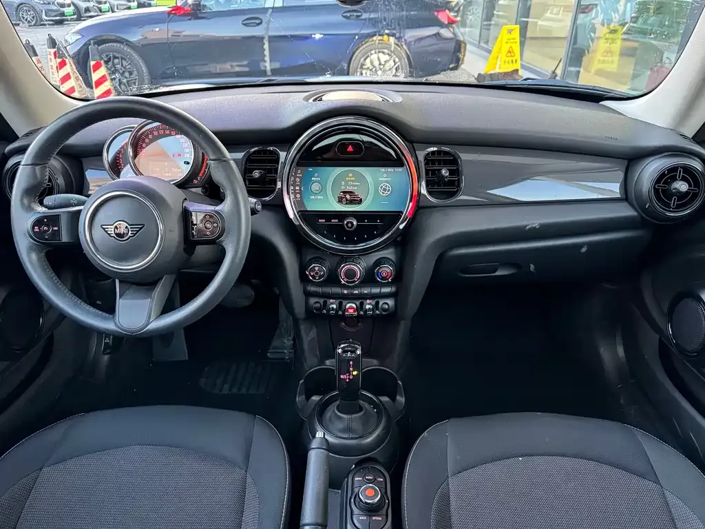 MINI Cooper (3-door) 2023 из CN, фото 7