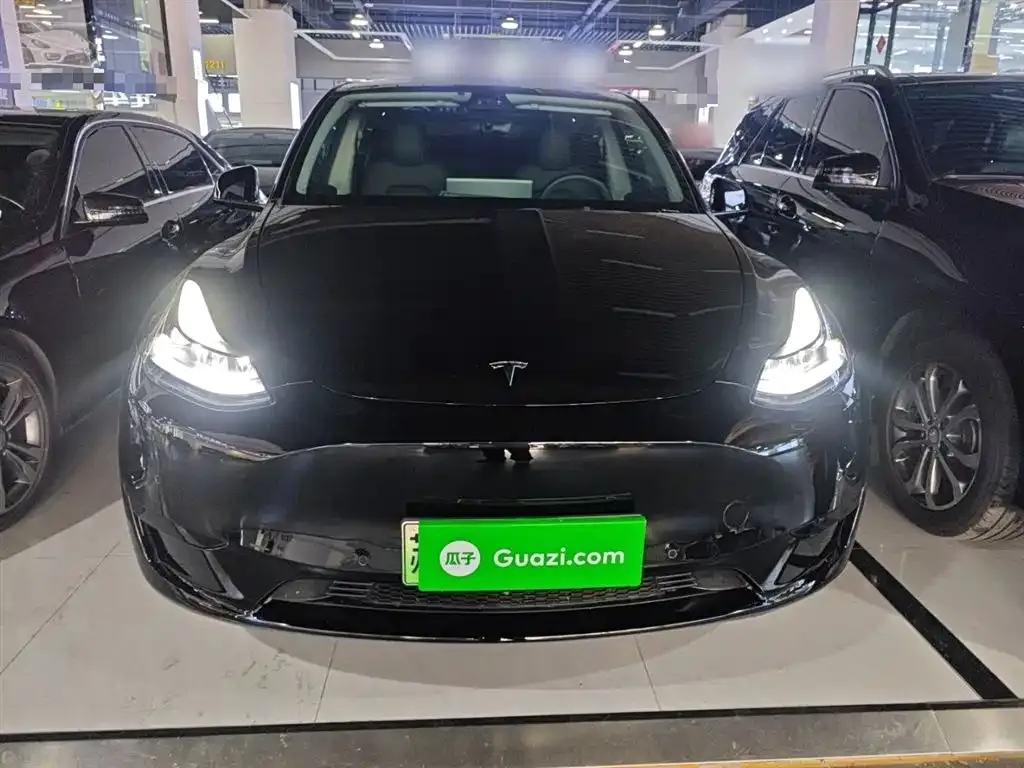 Tesla Model Y 2024 из CN, фото 6