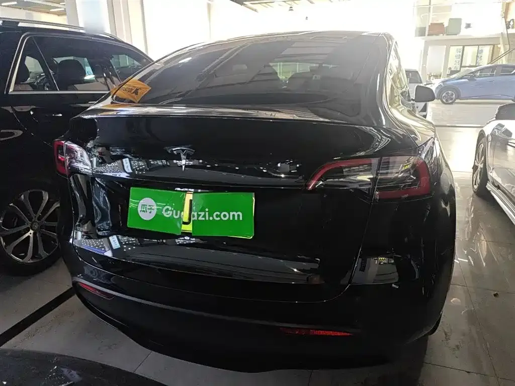 Tesla Model Y 2024 из CN, фото 3