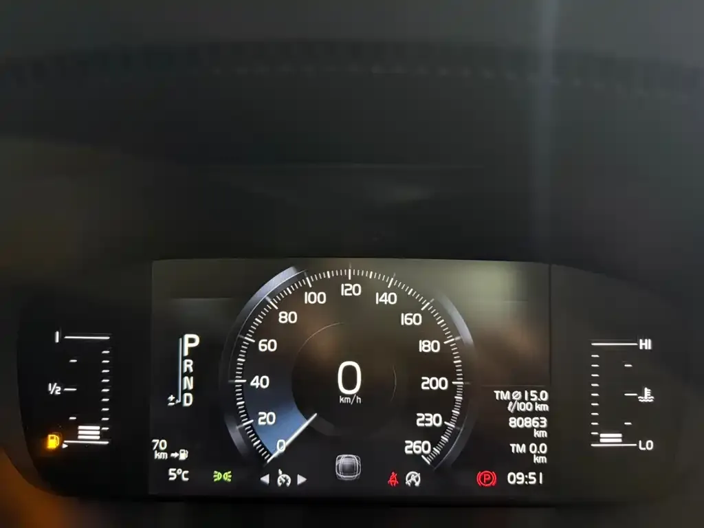 Volvo S60 2021 из CN, фото 8