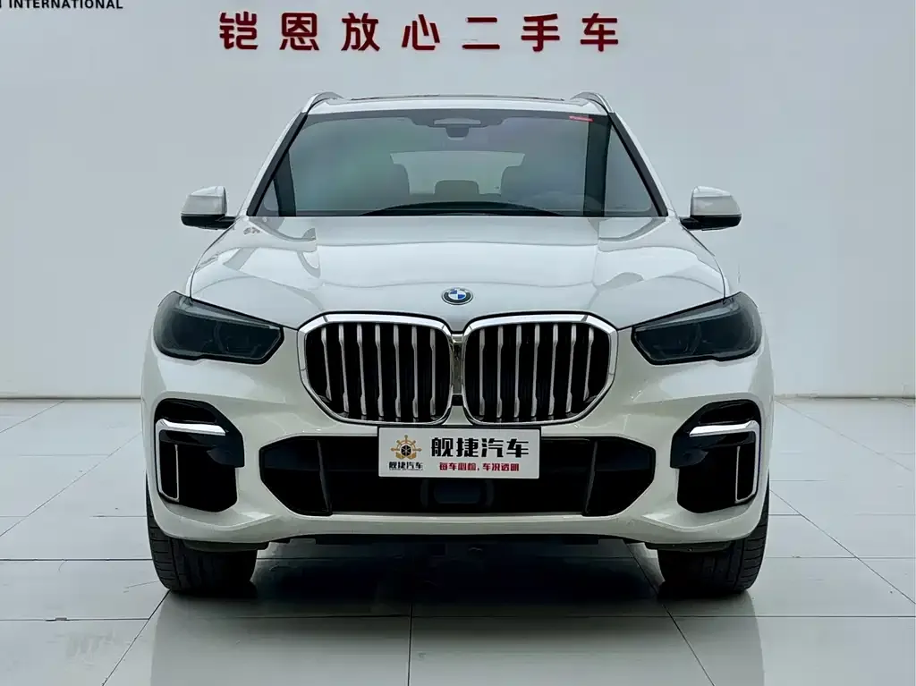 BMW X5 2023 из CN, фото 2