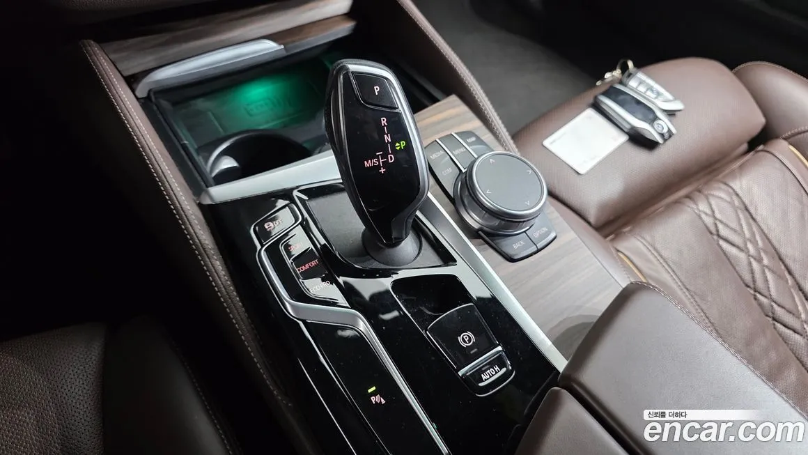 BMW 5-Series 2021 из KR, фото 10