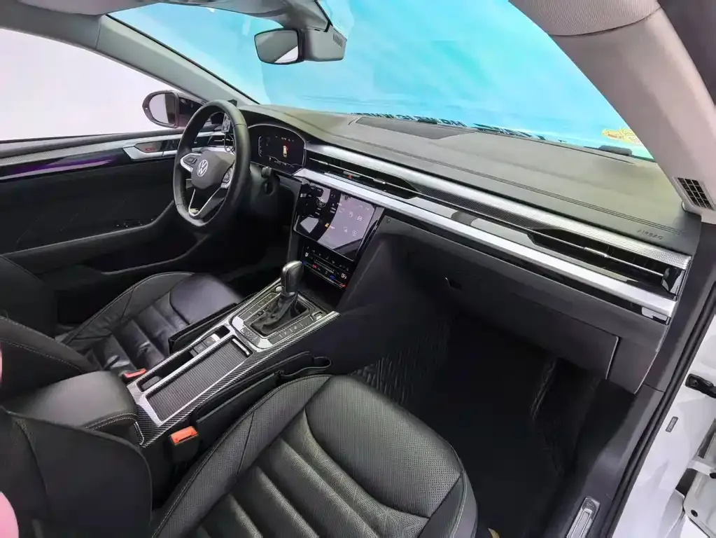 Volkswagen CC 2023 из CN, фото 6
