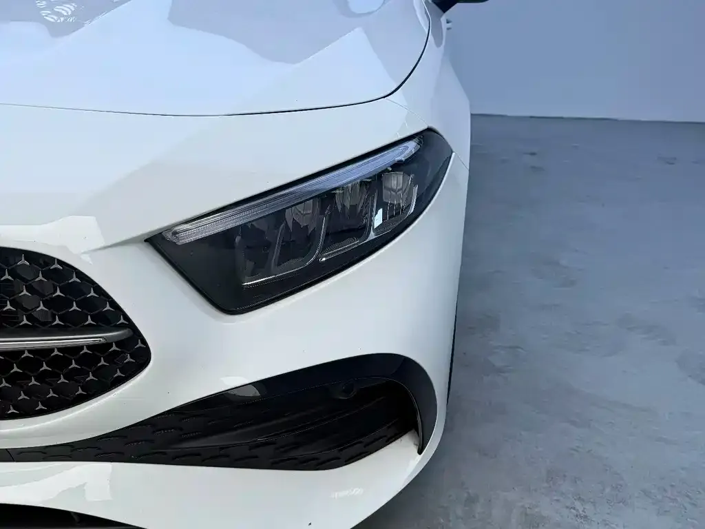 Mercedes-Benz A-Class 2023 из CN, фото 10