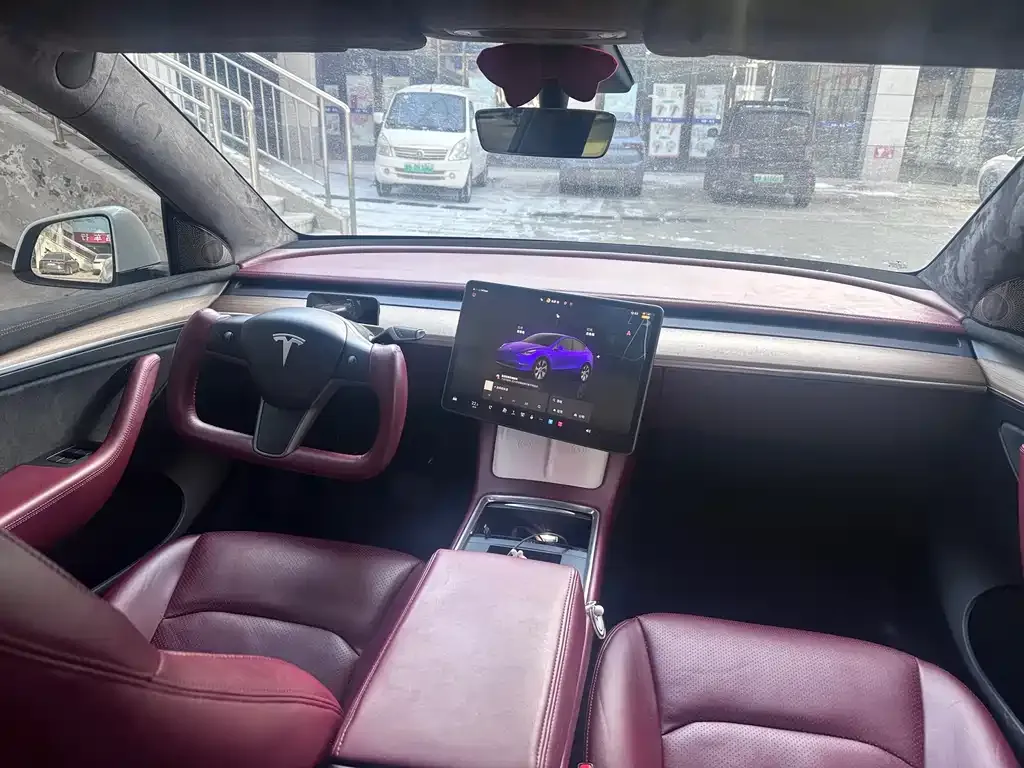 Tesla Model Y 2023 из CN, фото 10
