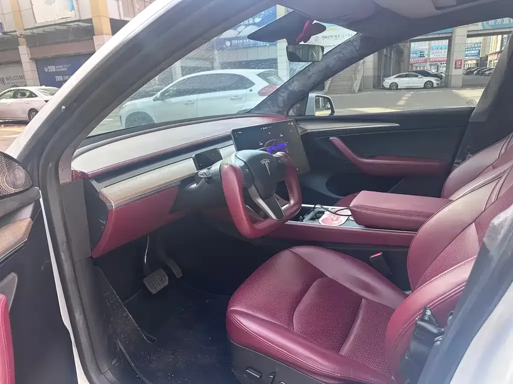 Tesla Model Y 2023 из CN, фото 6