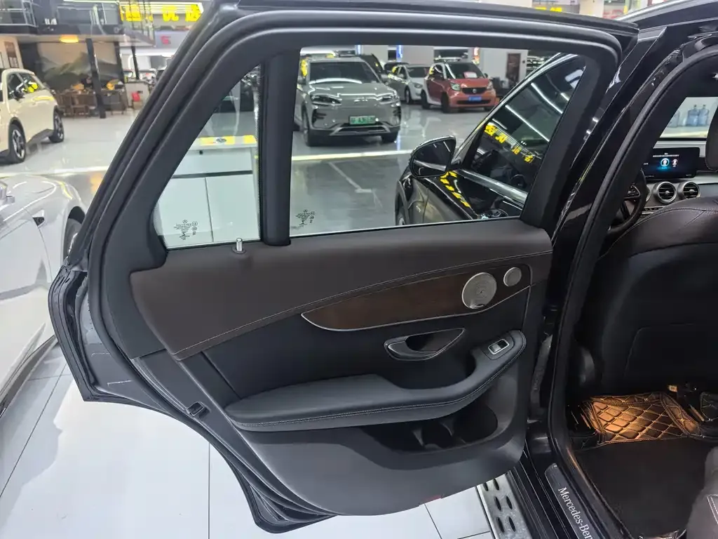Mercedes-Benz GLC 2023 из CN, фото 9